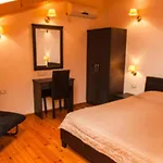 Summer Garden αpartments & Hotel cápsula