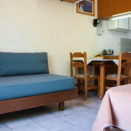 Summer Garden αpartments&studios Kapselhotel *