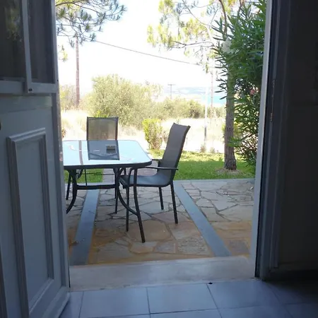 Kapselhotel Summer Garden αpartments&studios