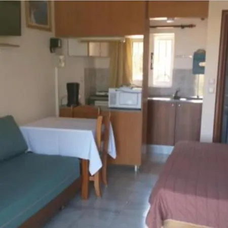 Summer Garden αpartments&studios Kapselhotel *