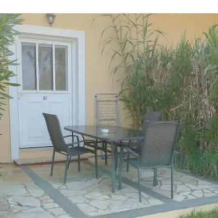 Summer Garden αpartments&studios Argostoli (Kefalonia)